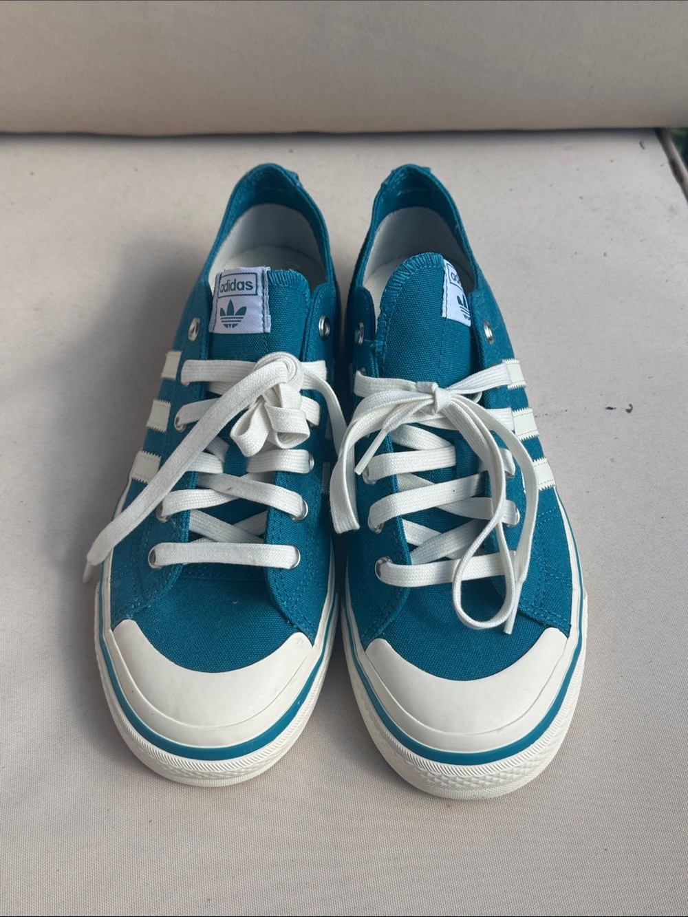 adidas Teal Athletic Sneakers with cream Stripes size 7.5 fit is 8.5 women